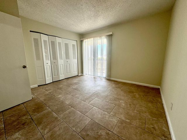 1500 N Congress Avenue A313, West Palm Beach, FL 33401