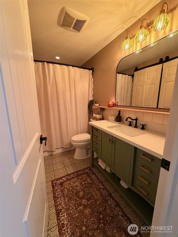 25920 184TH Place SE, Covington, WA 98042