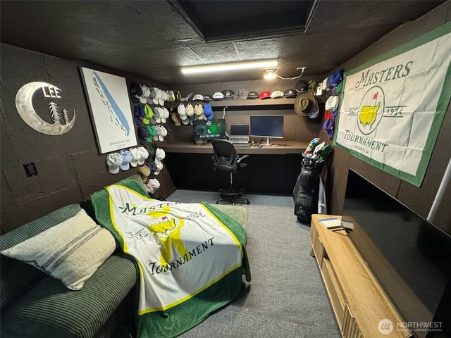 25920 184TH Place SE, Covington, WA 98042