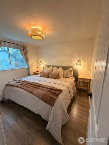 25920 184TH Place SE, Covington, WA 98042