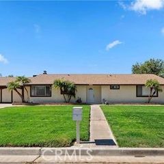 5773 Angela #2, Jurupa Valley, CA 92509
