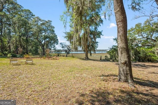 1045 River Club Road NE, Townsend, GA 31331