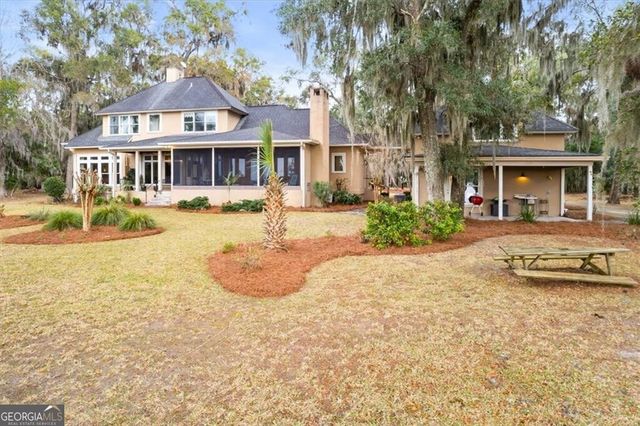 1045 River Club Road NE, Townsend, GA 31331