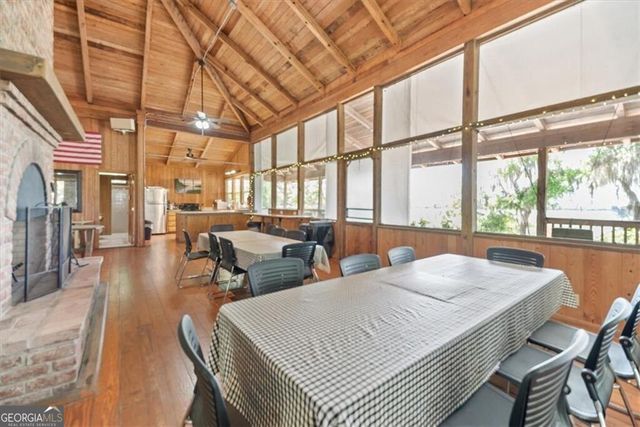 1045 River Club Road NE, Townsend, GA 31331