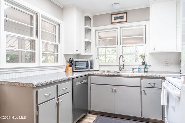 1360 Midland Road, Southern Pines, NC 28387