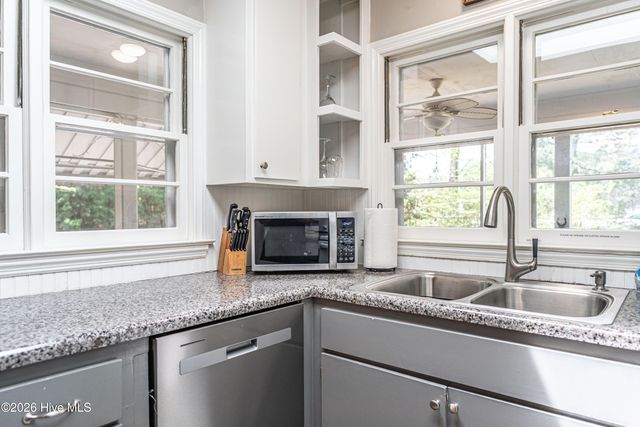 1360 Midland Road, Southern Pines, NC 28387