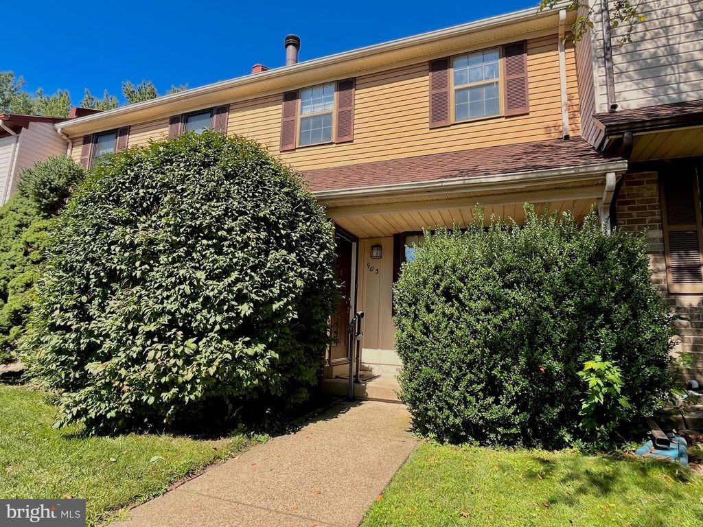 903 CLOVER PL, WARMINSTER, PA 18974 — exterior