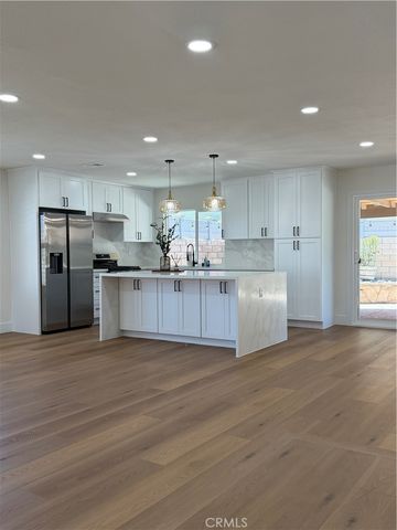 251 Asta Court, Newbury Park, CA 91320