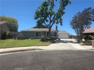 251 Asta Court, Newbury Park, CA 91320