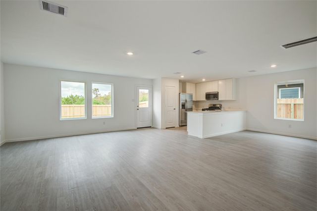 5815 Patriot Sound Drive, Humble, TX 77338