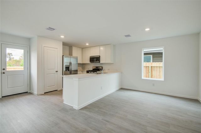 5815 Patriot Sound Drive, Humble, TX 77338