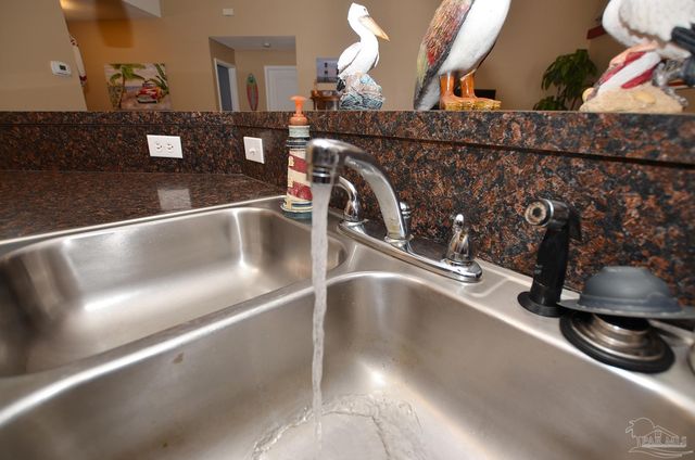 769 Forgotten Creek Ln, Pensacola, FL 32514