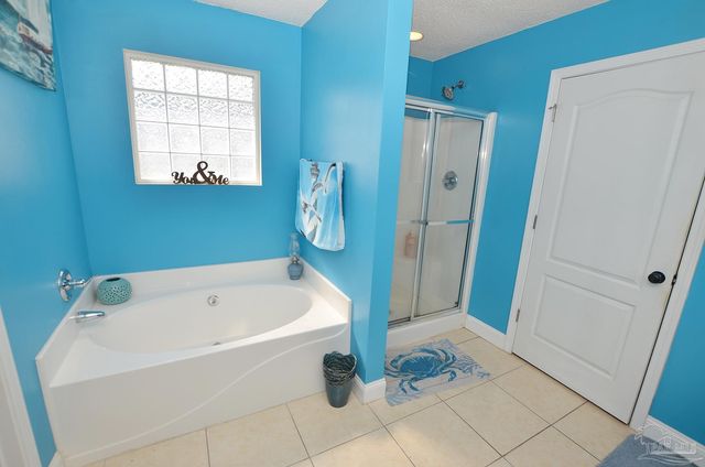 769 Forgotten Creek Ln, Pensacola, FL 32514