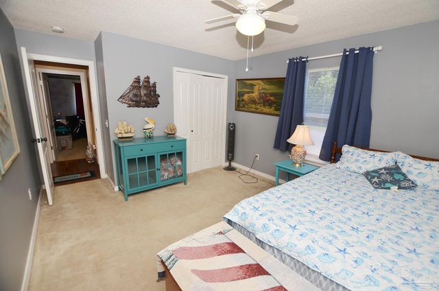 769 Forgotten Creek Ln, Pensacola, FL 32514