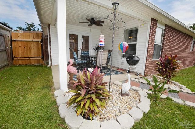 769 Forgotten Creek Ln, Pensacola, FL 32514