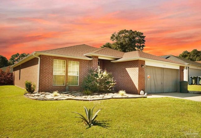 769 Forgotten Creek Ln, Pensacola, FL 32514