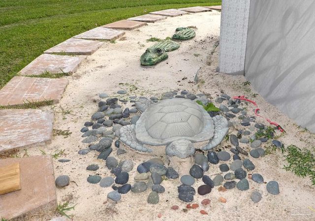 769 Forgotten Creek Ln, Pensacola, FL 32514