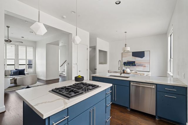 2105 Woodhead Street, Houston, TX 77019