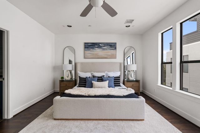 2105 Woodhead Street, Houston, TX 77019