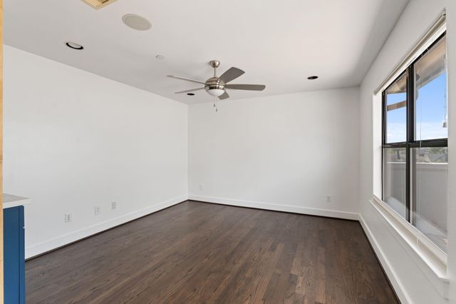 2105 Woodhead Street, Houston, TX 77019