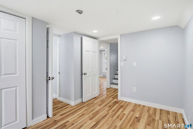 23 James Avenue, Waterford, CT 06375