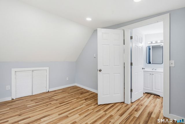 23 James Avenue, Waterford, CT 06375