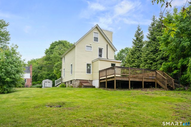23 James Avenue, Waterford, CT 06375