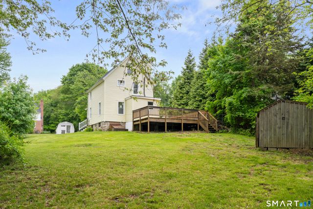 23 James Avenue, Waterford, CT 06375