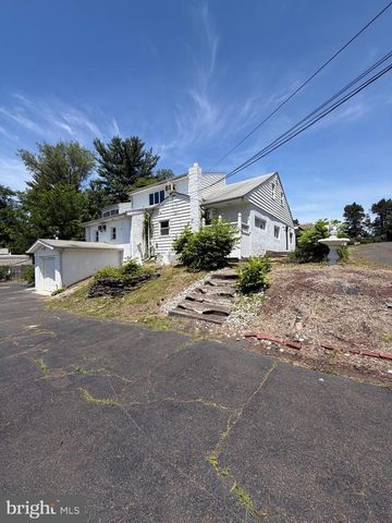 1916 FERNBROOK AVE, Feasterville Trevose, PA 19053