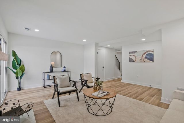 6143 GREEN HOLLOW CT, Springfield, VA 22152