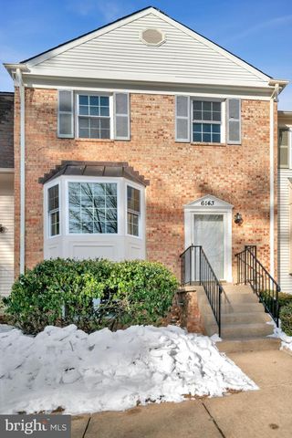 6143 GREEN HOLLOW CT, Springfield, VA 22152