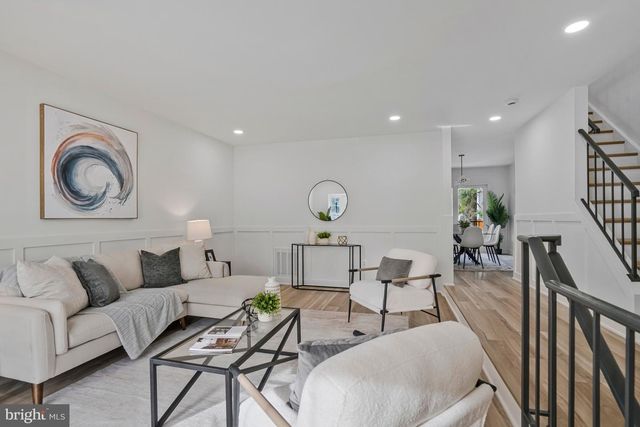 6143 GREEN HOLLOW CT, Springfield, VA 22152