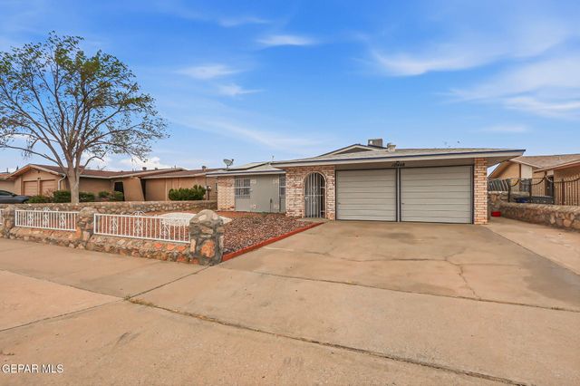 10448 CRONUS Drive, El Paso, TX 79924