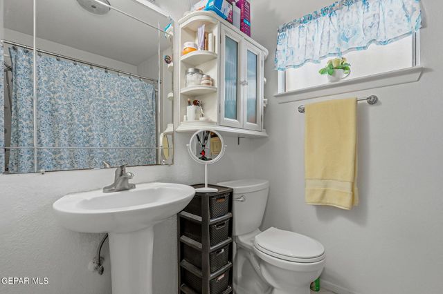 10448 CRONUS Drive, El Paso, TX 79924