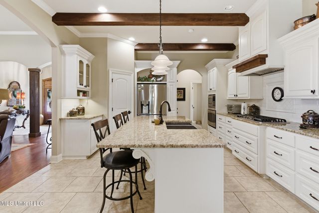 2 Pin Oak Point, Petal, MS 39465