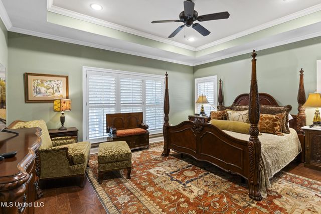 2 Pin Oak Point, Petal, MS 39465