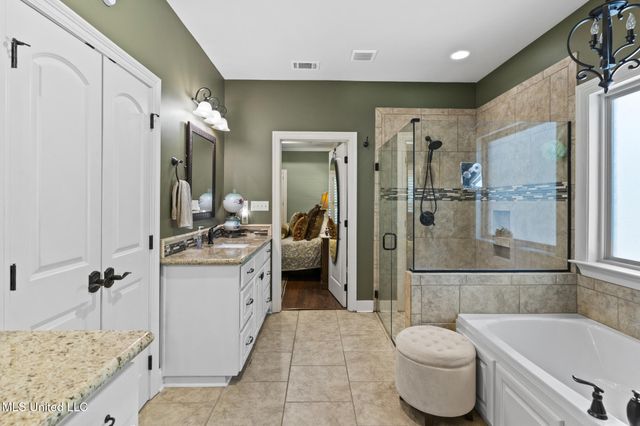 2 Pin Oak Point, Petal, MS 39465