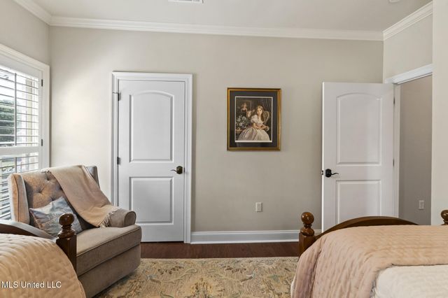 2 Pin Oak Point, Petal, MS 39465