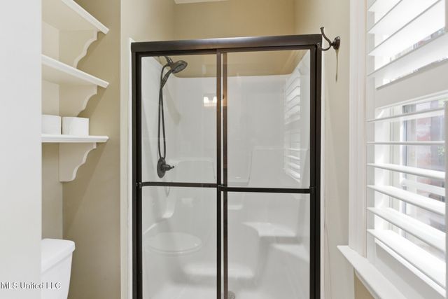 2 Pin Oak Point, Petal, MS 39465