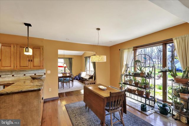 211 ORCHARD RD, Fleetwood, PA 19522