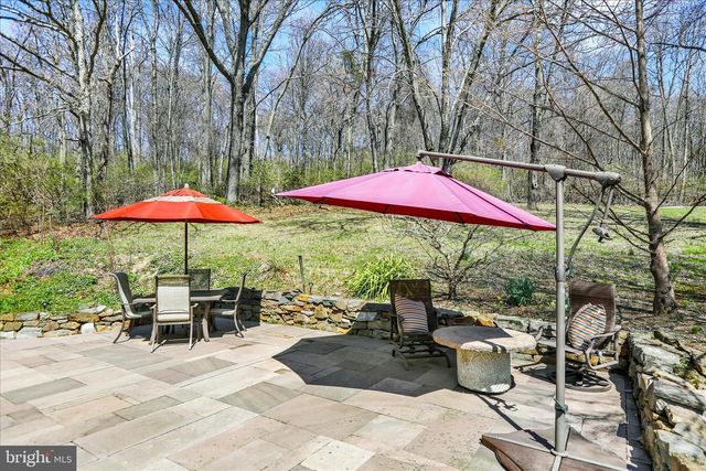 211 ORCHARD RD, Fleetwood, PA 19522