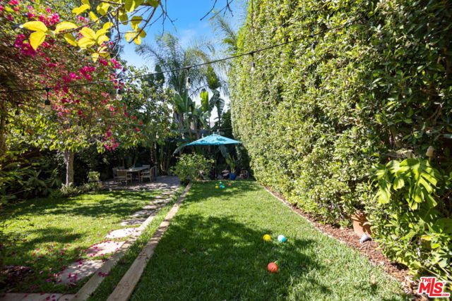1007 Sanborn Avenue, Los Angeles, CA 90029