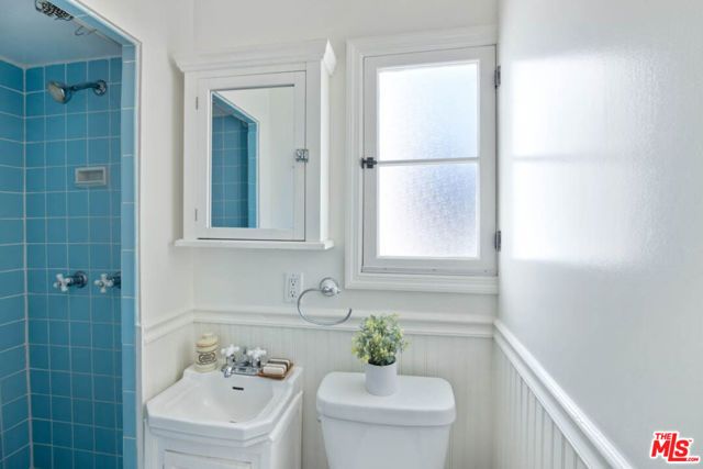 1007 Sanborn Avenue, Los Angeles, CA 90029
