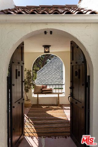 1007 Sanborn Avenue, Los Angeles, CA 90029