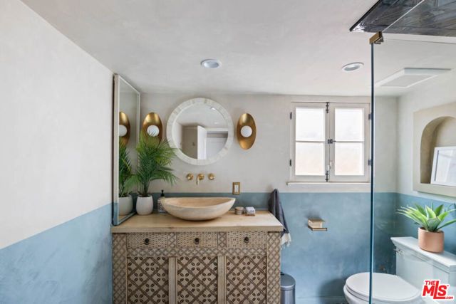 1007 Sanborn Avenue, Los Angeles, CA 90029