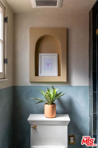 1007 Sanborn Avenue, Los Angeles, CA 90029