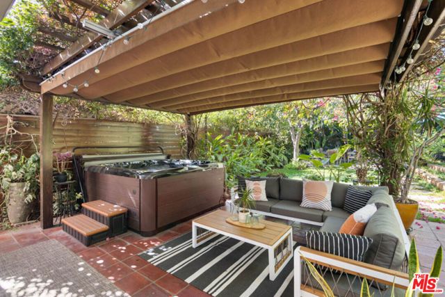 1007 Sanborn Avenue, Los Angeles, CA 90029