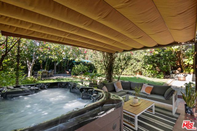 1007 Sanborn Avenue, Los Angeles, CA 90029