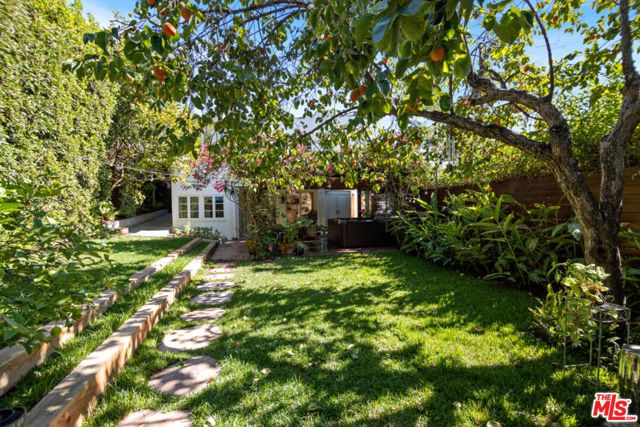 1007 Sanborn Avenue, Los Angeles, CA 90029