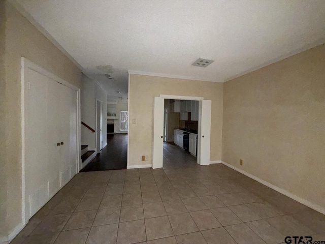 1022 Troup Highway, Tyler, TX 75701